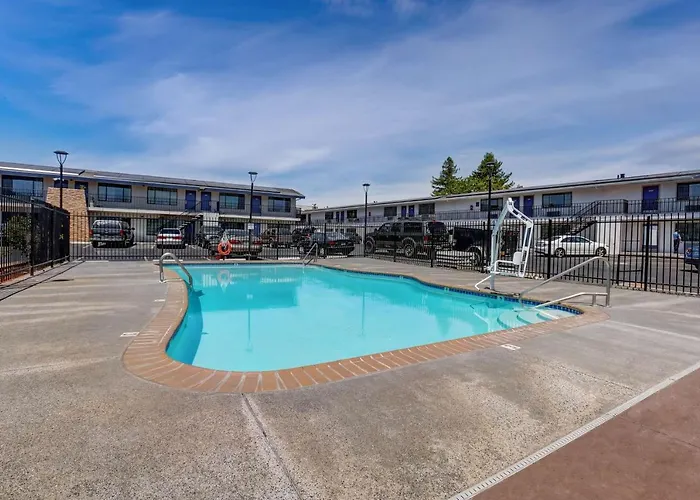 Motel 6-Ukiah, Ca - North