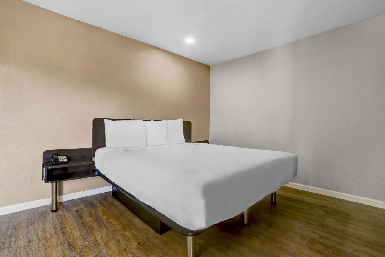 6-ukiah, Ca - North Hotel 3*